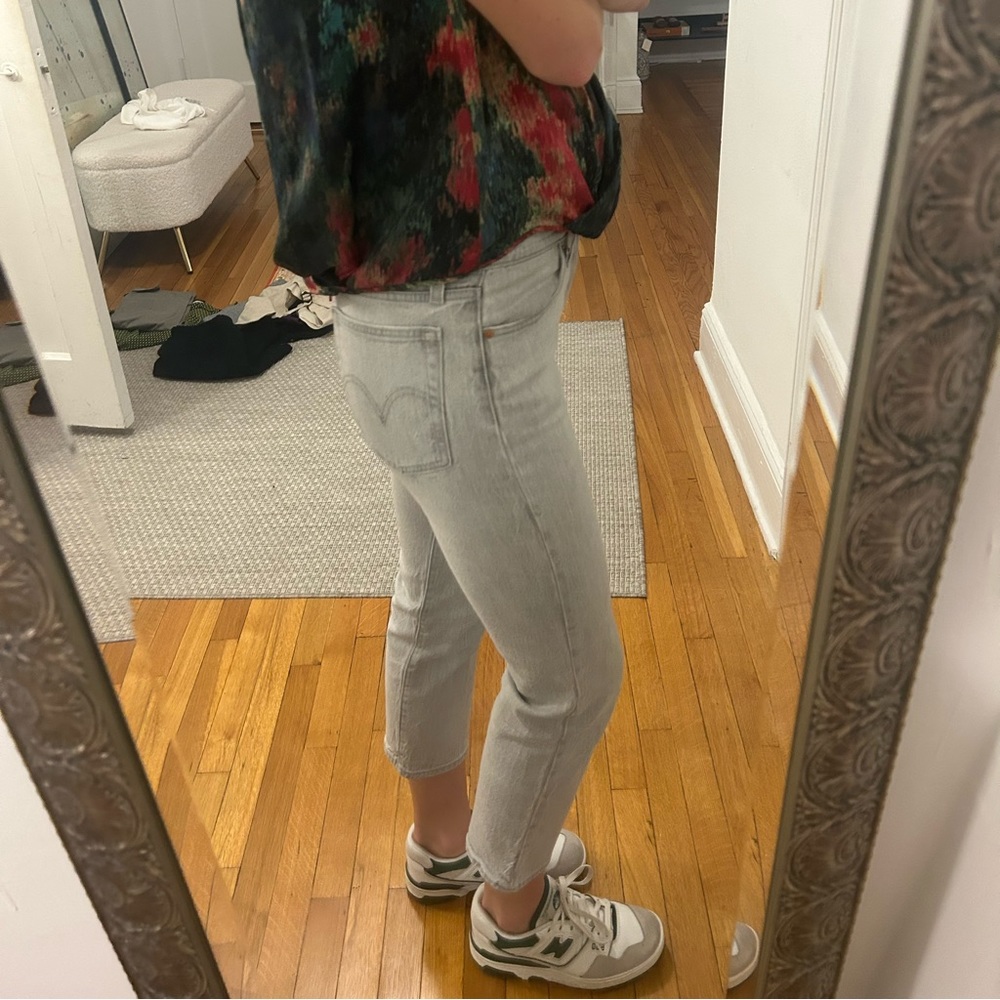 Levi 501 cropped Grey jeans